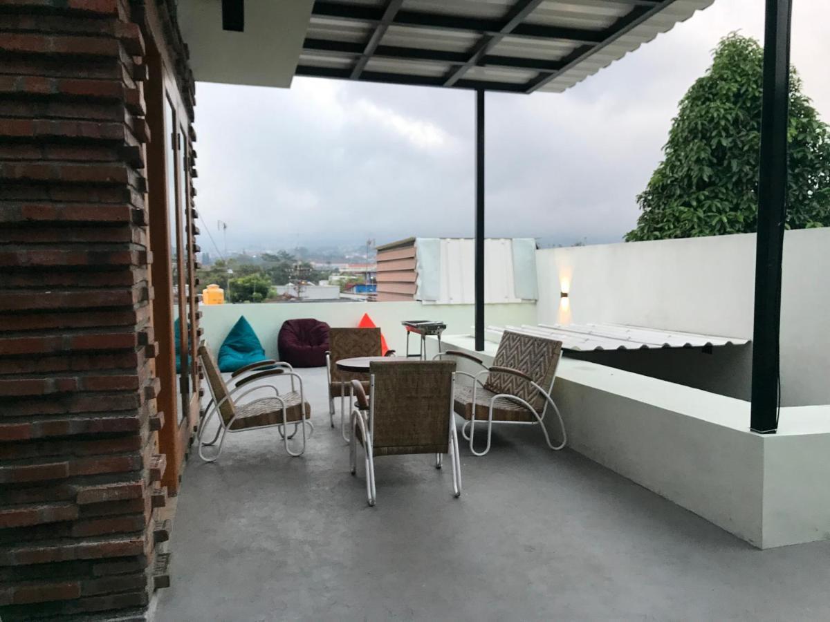 Omahkoe Homes Batu  Exterior photo